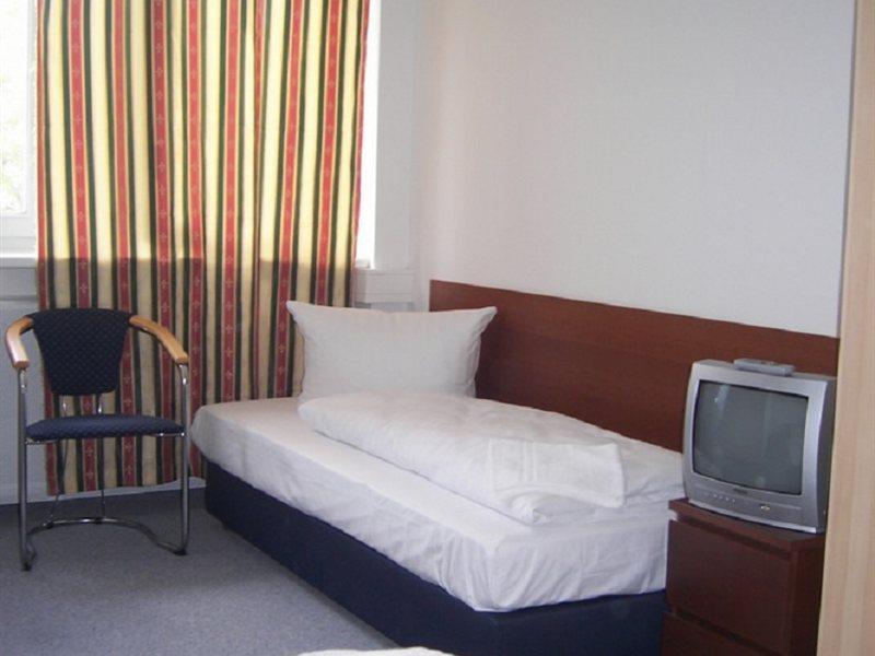 Hotel Arrival